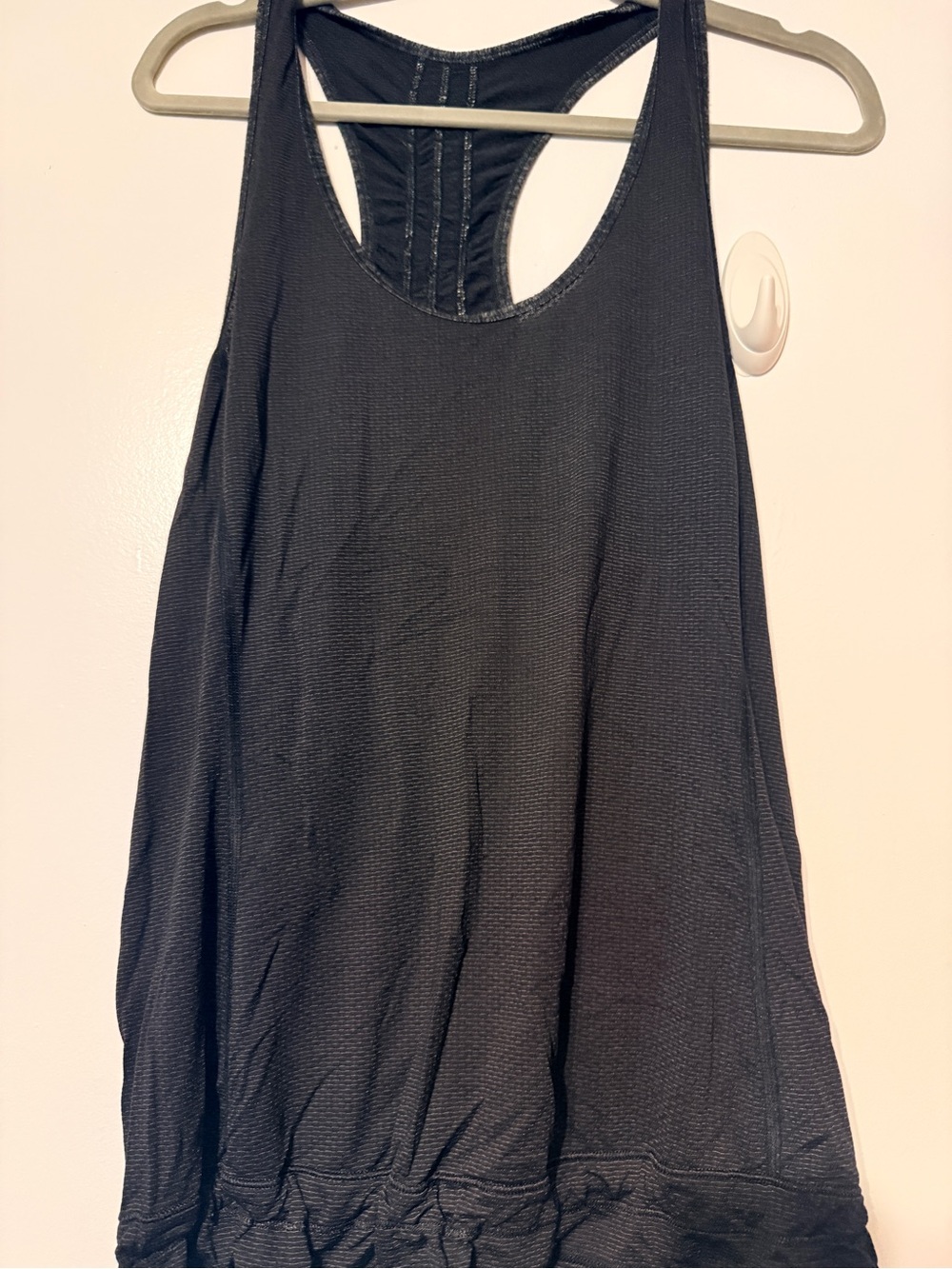 Lululemon Women’s Black Racerback Tank Top